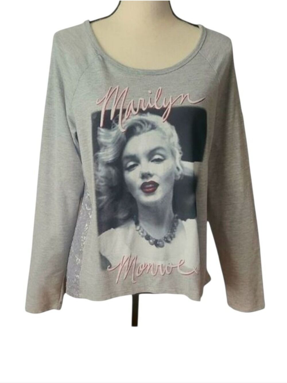 Marilyn Monroe “Sultry Marilyn” Graphic Top XL - Picture 2 of 6